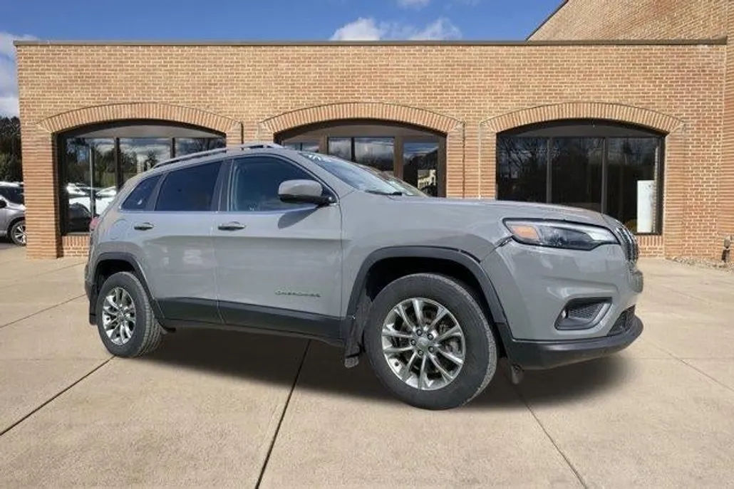 2020 Jeep Cherokee Latitude photo 1