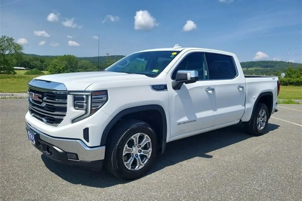2024 Gmc Sierra 1500 SLT photo 1