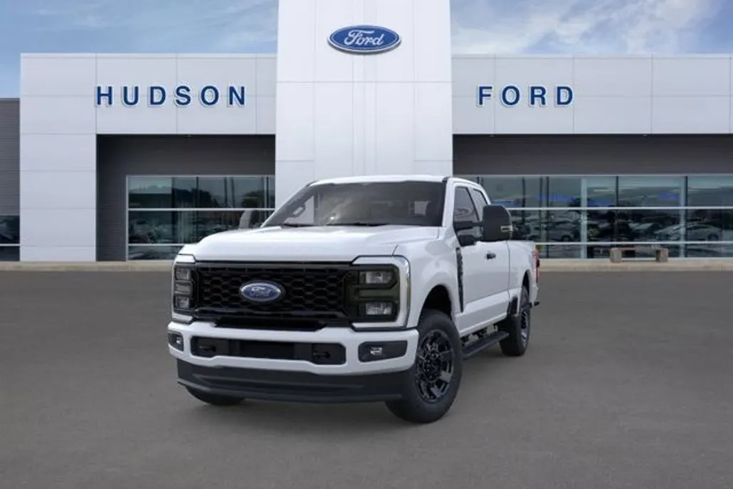 2026 Ford F-350 XL photo 1