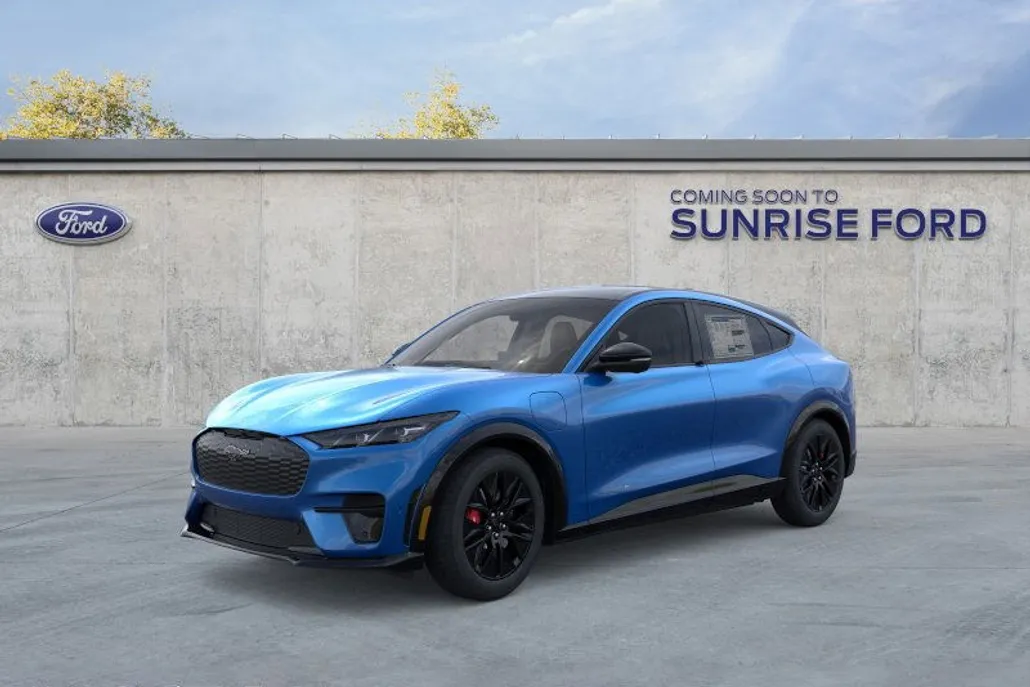 2025 Ford Mustang Mach-E Premium photo 1
