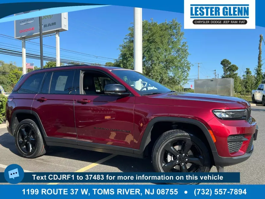 2023 Jeep Grand Cherokee Altitude photo 1