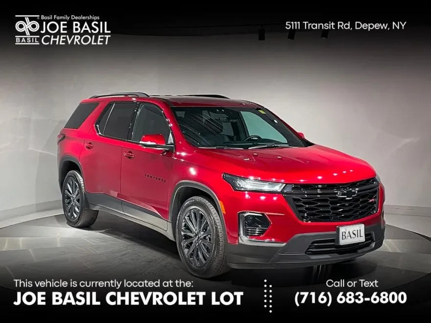 2023 Chevrolet Traverse RS photo 1