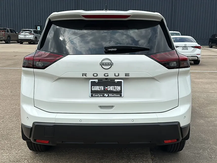 2026 Nissan Rogue S photo 1