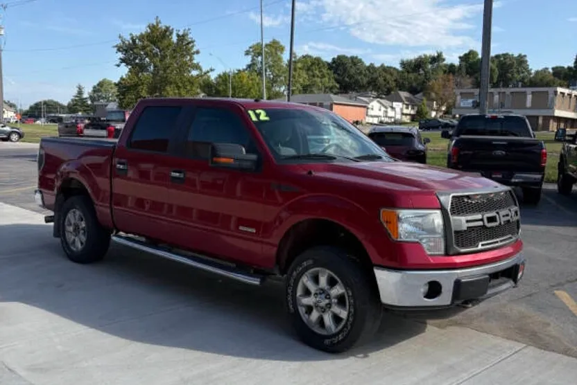 2012 Ford F-150 XLT photo 1