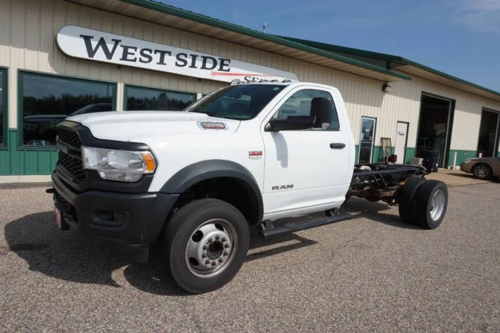 2021 Ram 5500 photo 1