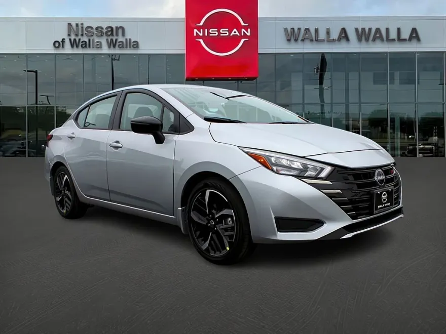 2025 Nissan Versa SR photo 1