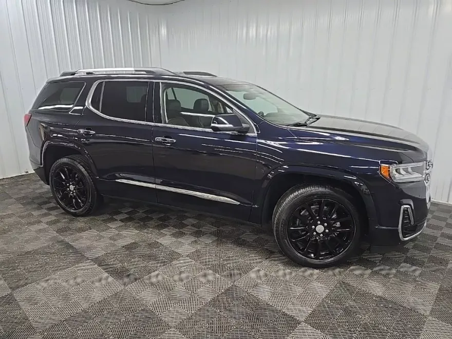 2022 Gmc Acadia Denali photo 1