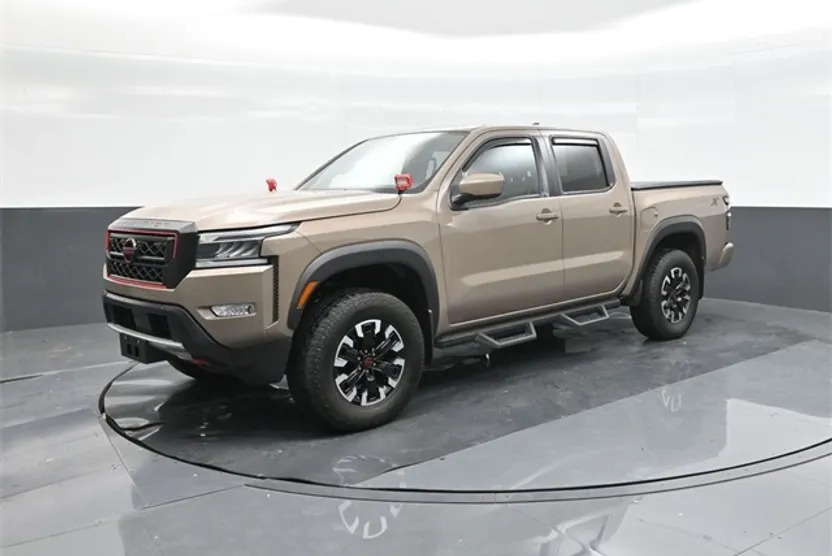 2024 Nissan Frontier PRO-X photo 1