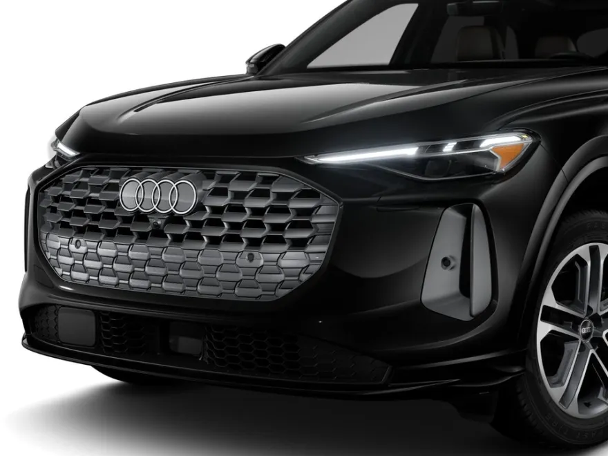 2025 Audi Q5 Premium Plus photo 1