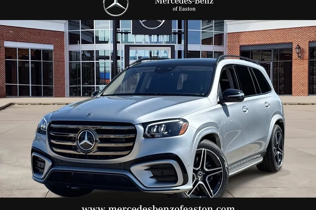 2026 Mercedes Benz GLS 450 4MATIC photo 1