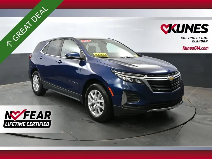 2023 Chevrolet Equinox LT photo 1
