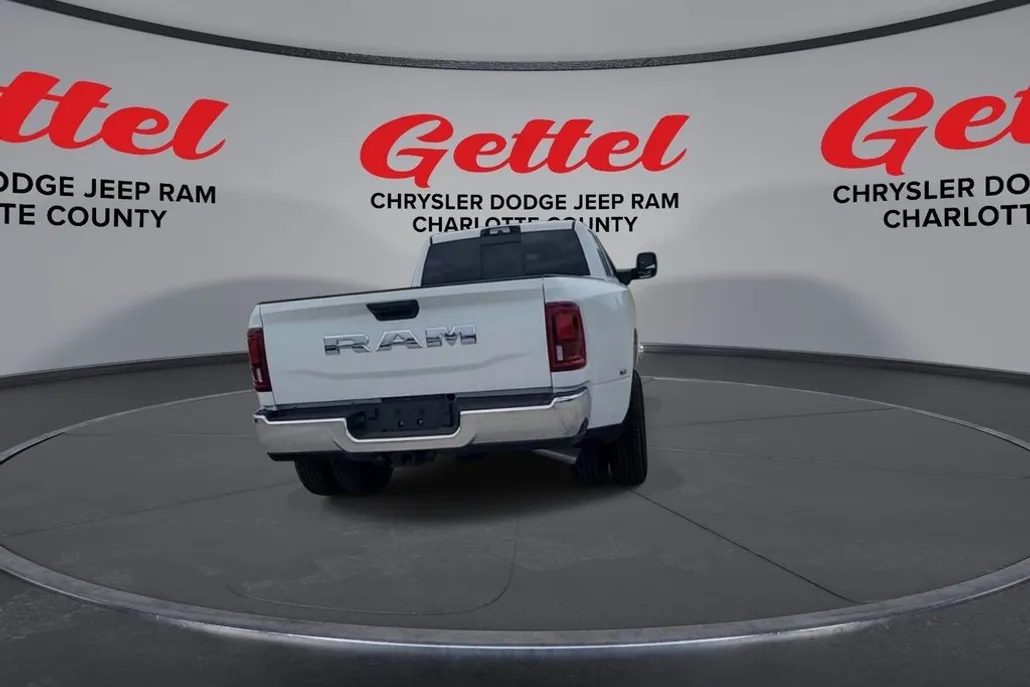2025 Ram 3500 Tradesman photo 1