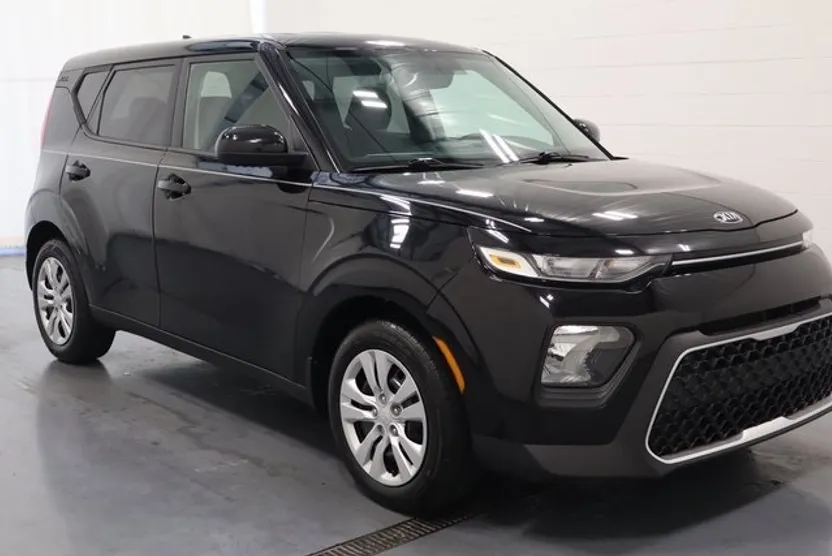 2021 Kia Soul LX photo 1
