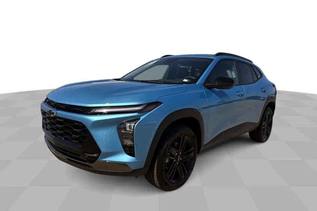 2025 Chevrolet Trax ACTIV photo 1