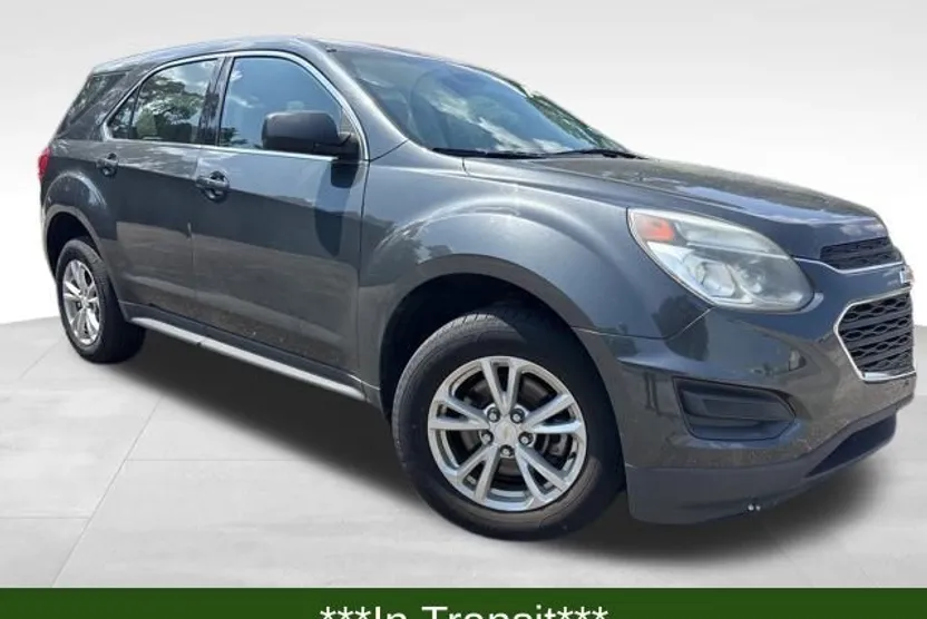 2017 Chevrolet Equinox LS photo 1