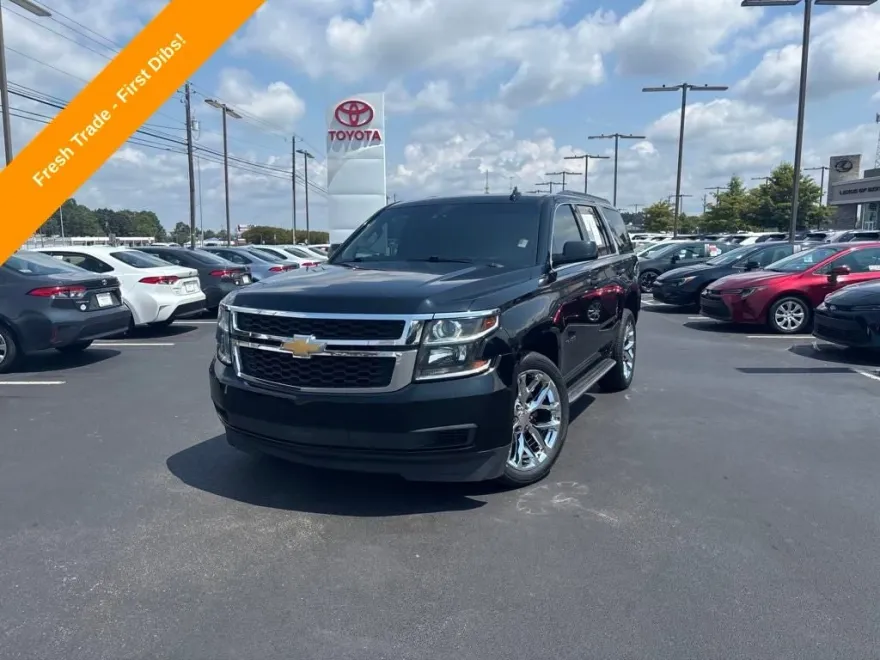 2018 Chevrolet Tahoe LT photo 1