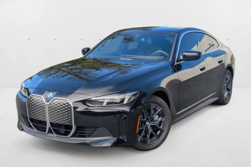 2025 Bmw i4 eDrive40 photo 1