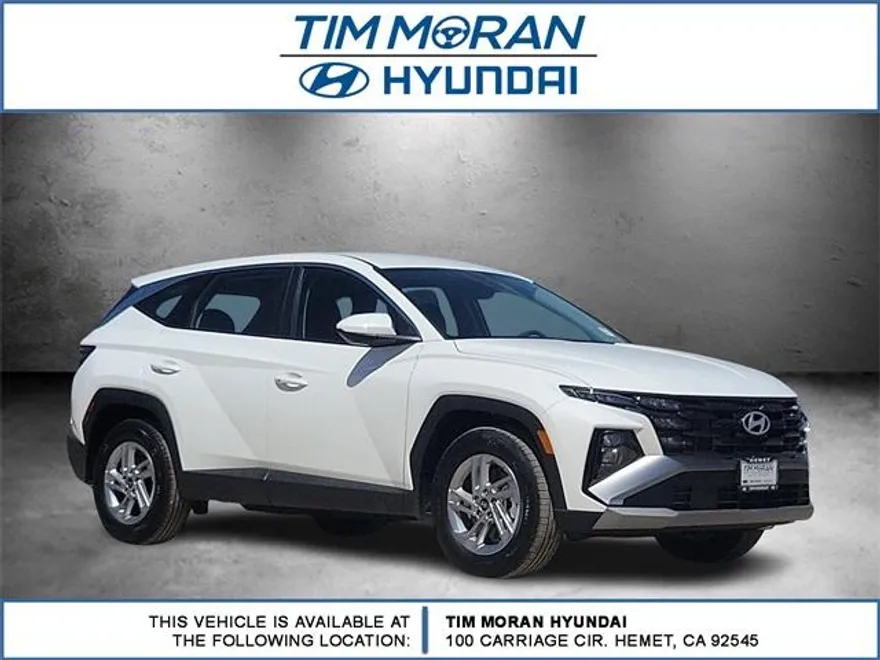 2025 Hyundai Tucson SE photo 1