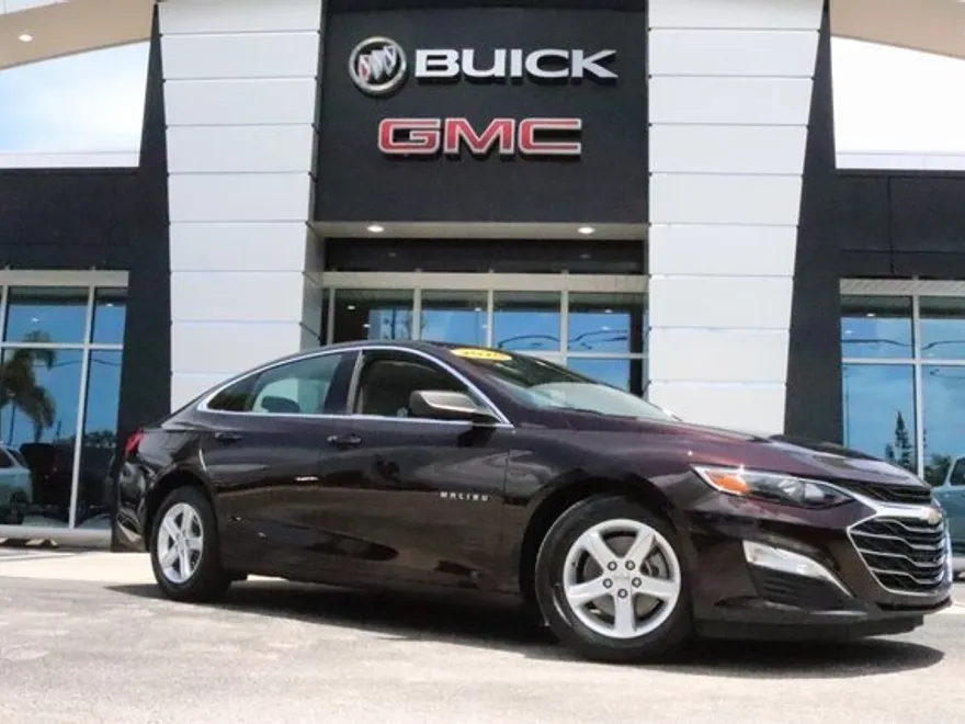 2020 Chevrolet Malibu LS photo 1
