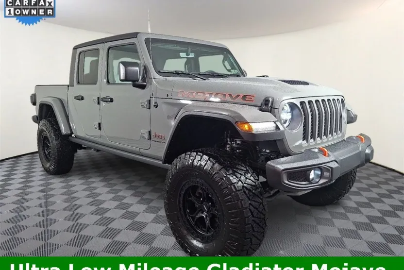 2023 Jeep Gladiator Mojave photo 1