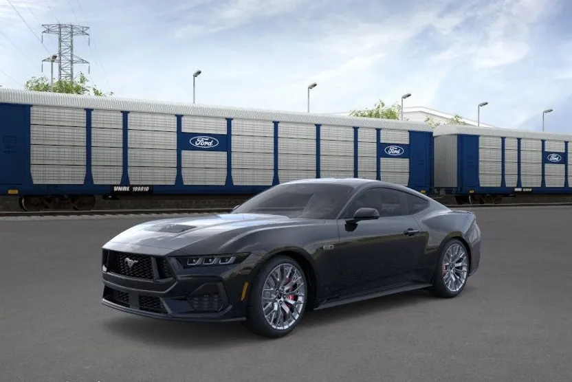 2025 Ford Mustang GT Premium photo 1