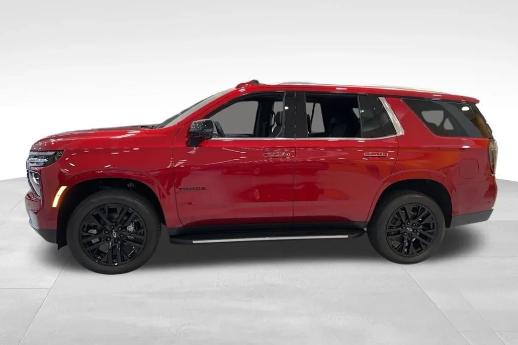 2025 Chevrolet Tahoe Premier photo 1