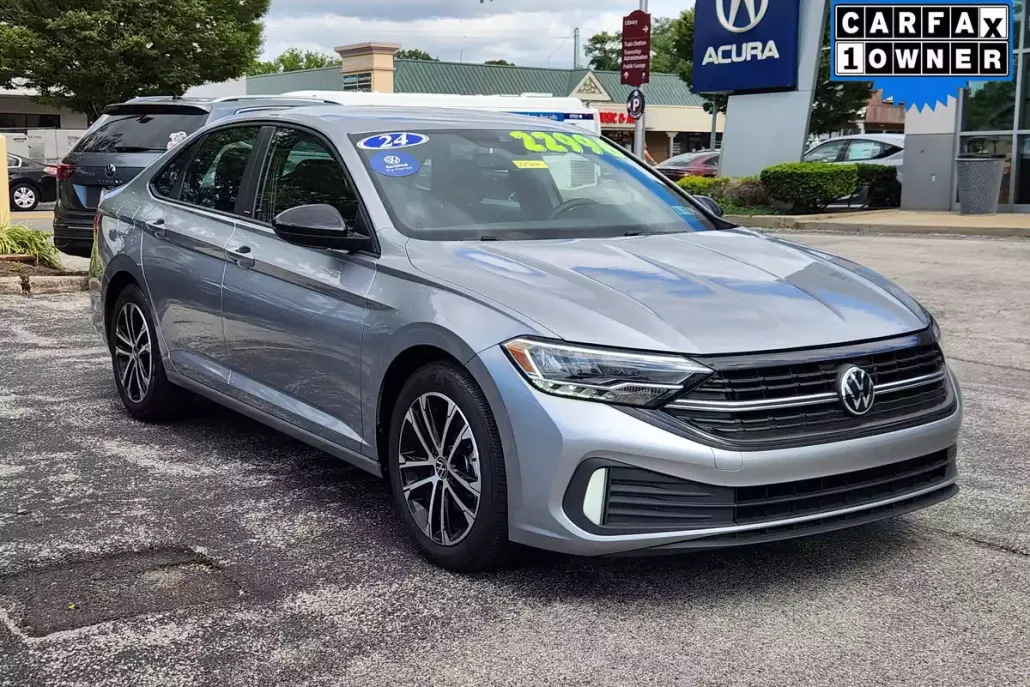 2024 Volkswagen Jetta 1.5T Sport photo 1