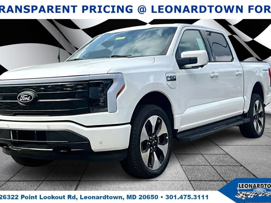 2025 Ford F-150 Lightning Platinum photo 1