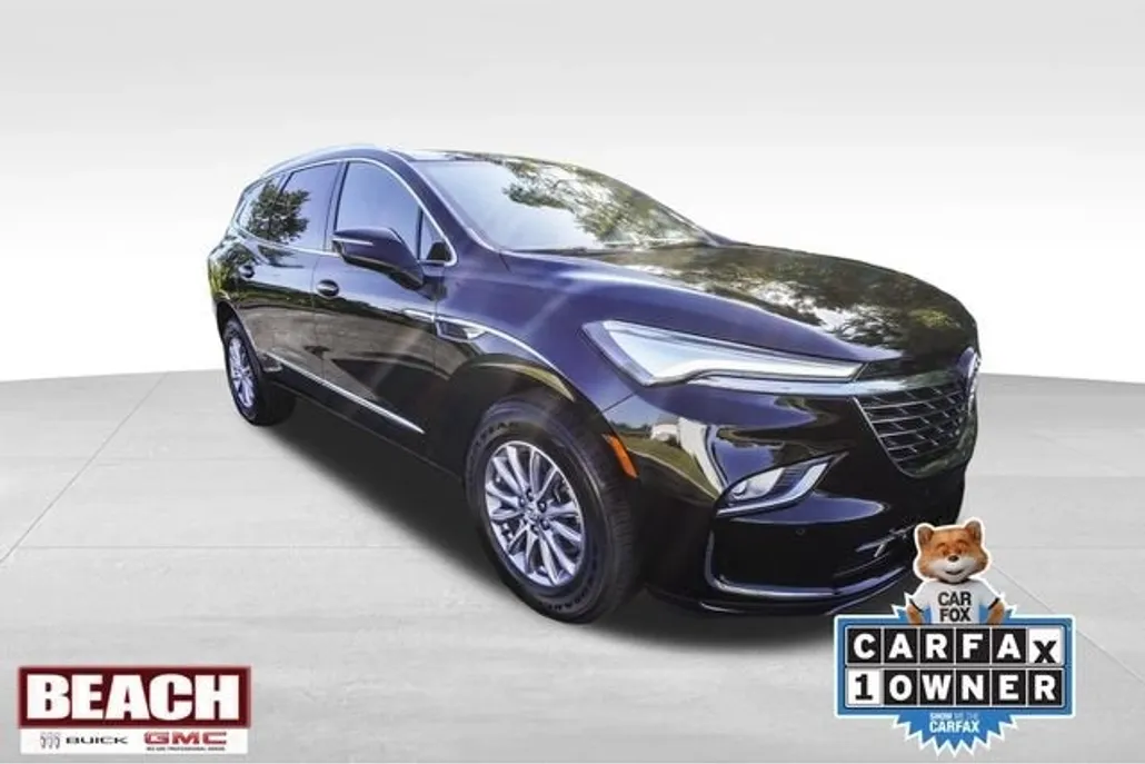 2023 Buick Enclave Essence photo 1