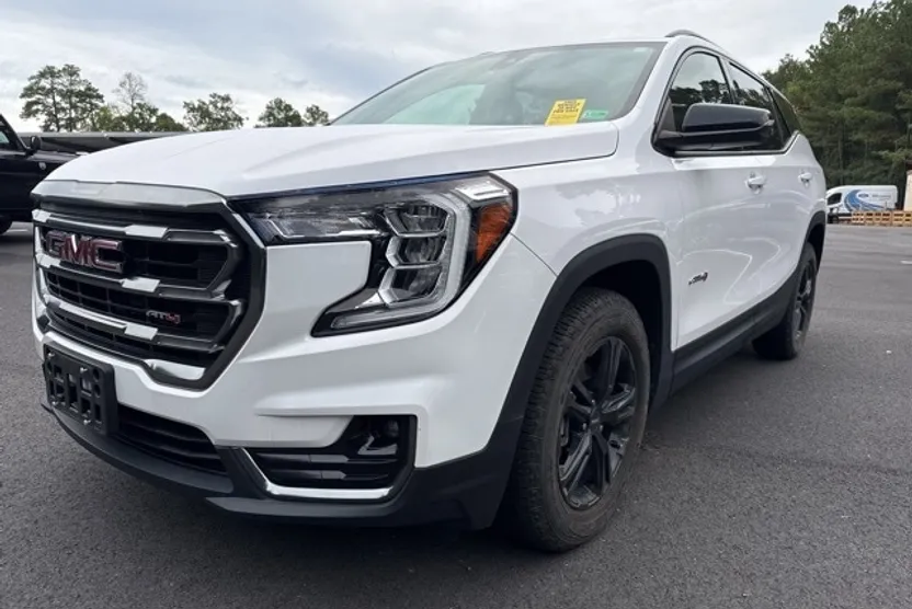 2022 Gmc Terrain AT4 photo 1