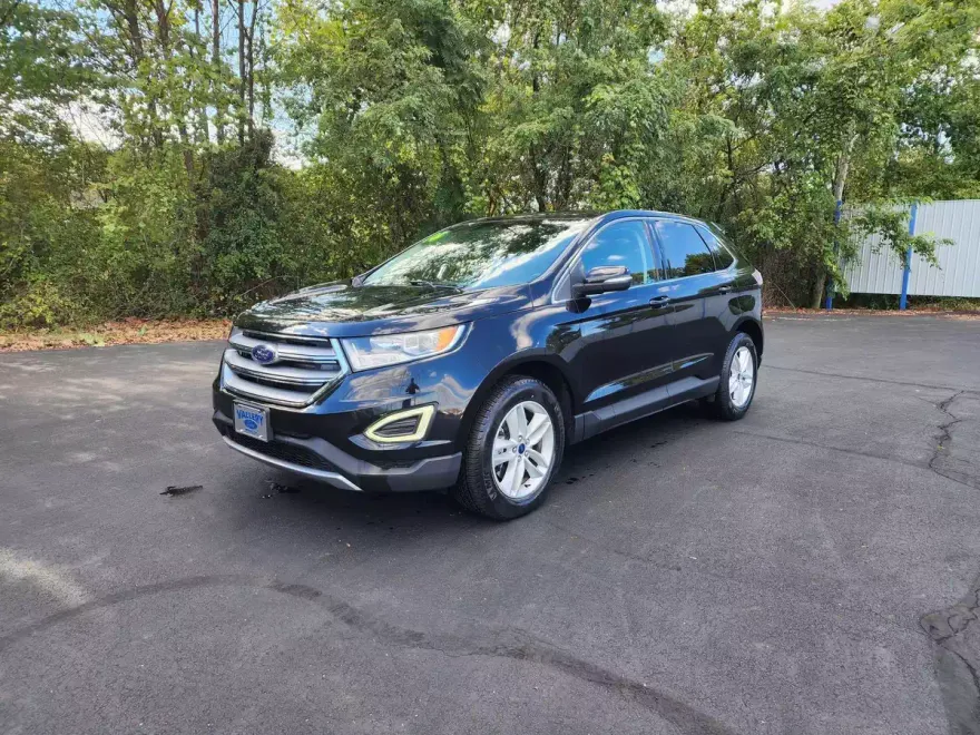 2016 Ford Edge SEL photo 1