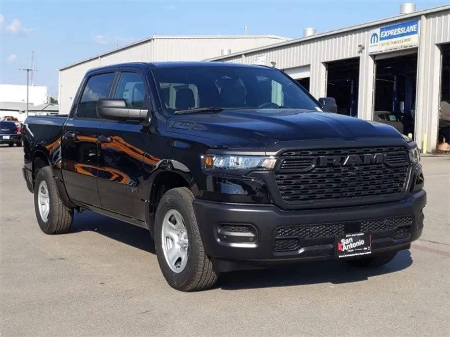 2025 Ram 1500 Tradesman photo 1