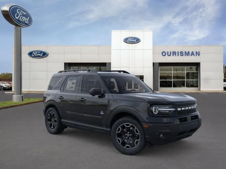 2025 Ford Bronco Sport Outer Banks photo 1