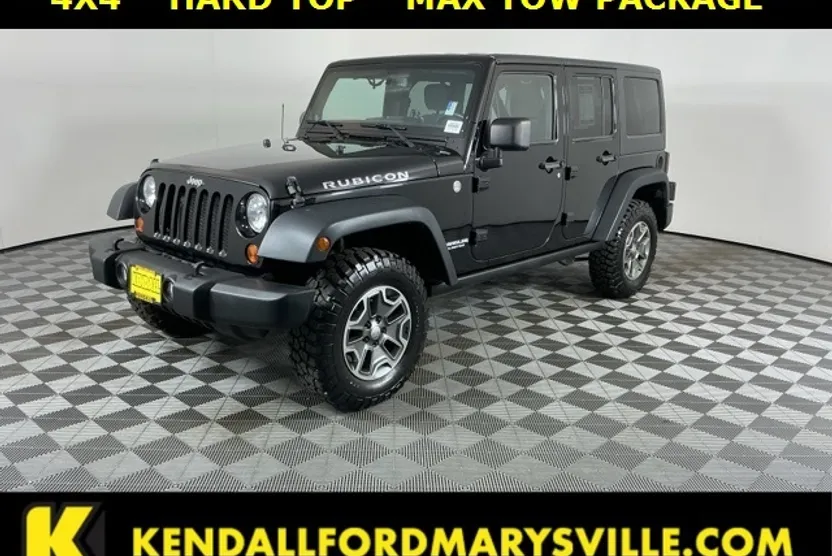2013 Jeep Wrangler Unlimited Rubicon photo 1