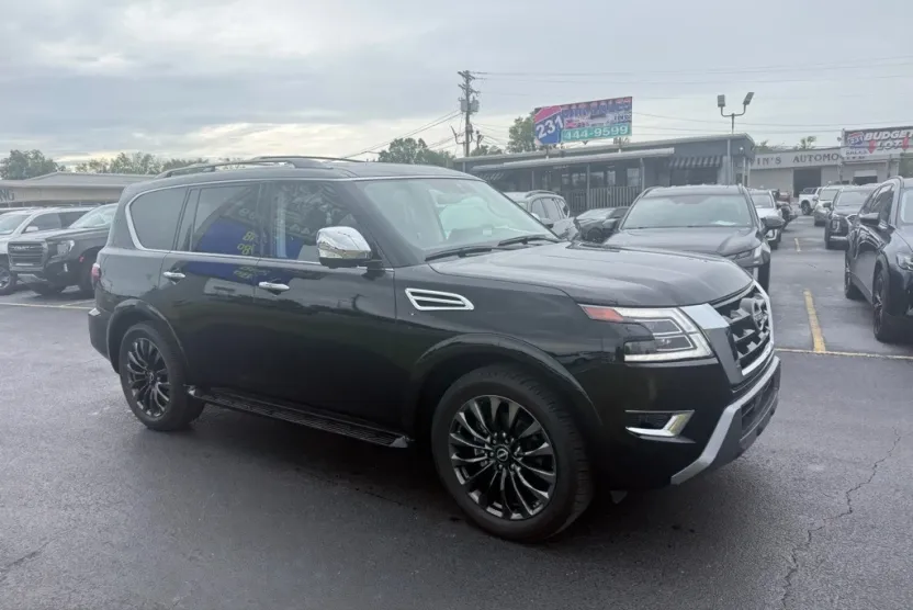 2024 Nissan Armada Platinum photo 1