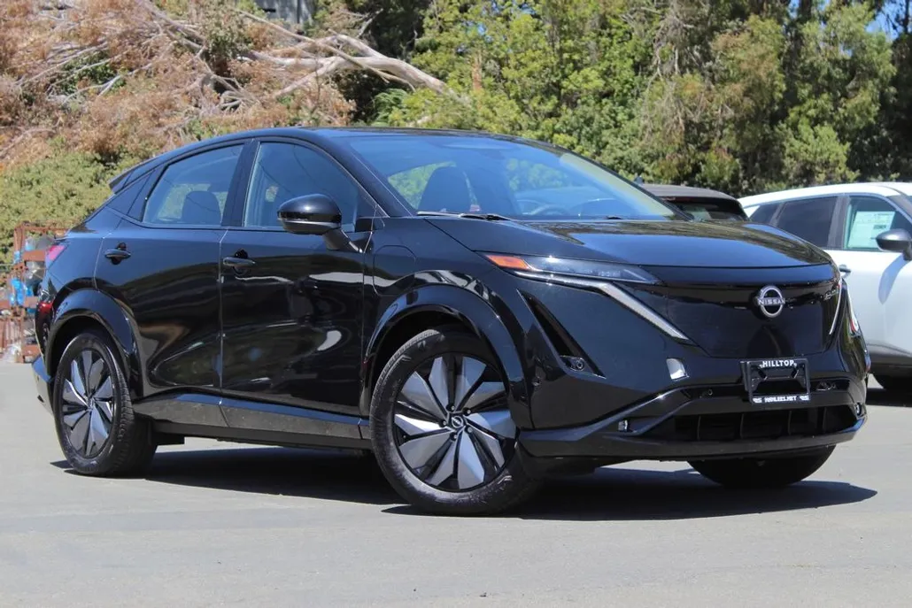 2024 Nissan ARIYA Platinum e-4ORCE photo 1