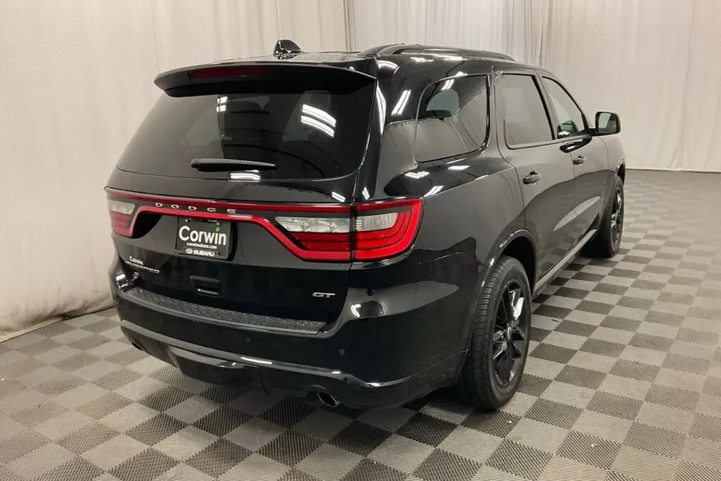 2023 Dodge Durango GT Plus photo 1