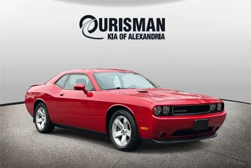 2011 Dodge Challenger photo 1