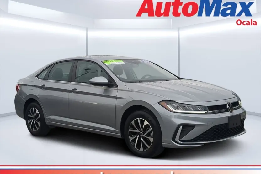 2025 Volkswagen Jetta S photo 1