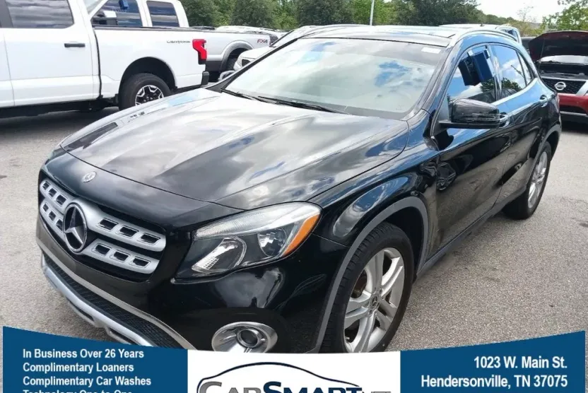 2018 Mercedes Benz GLA 250 photo 1
