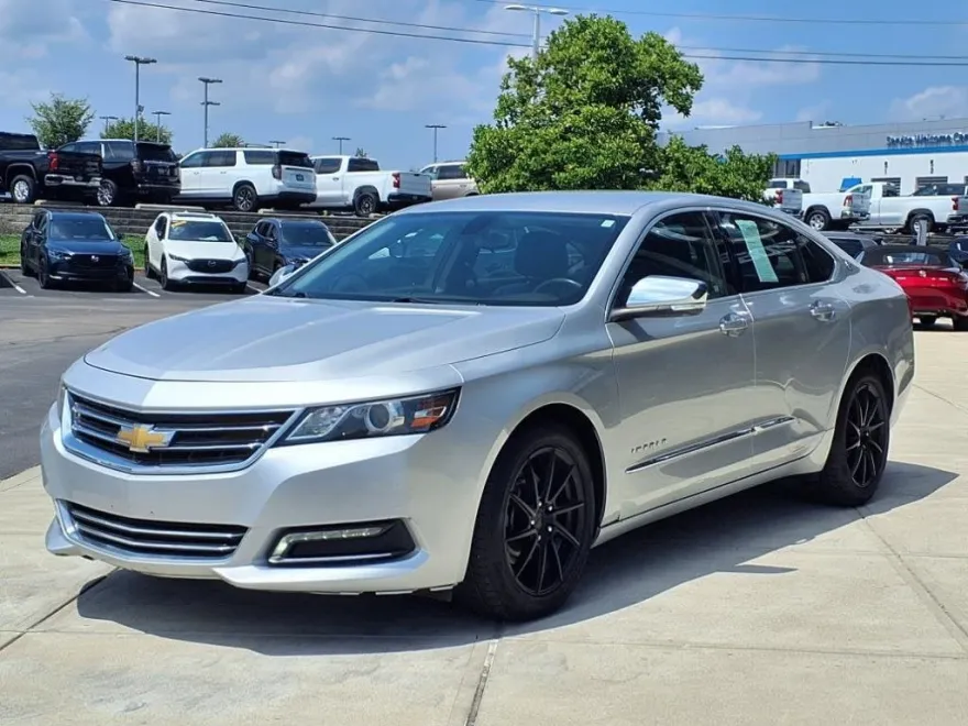 2018 Chevrolet Impala Premier photo 1