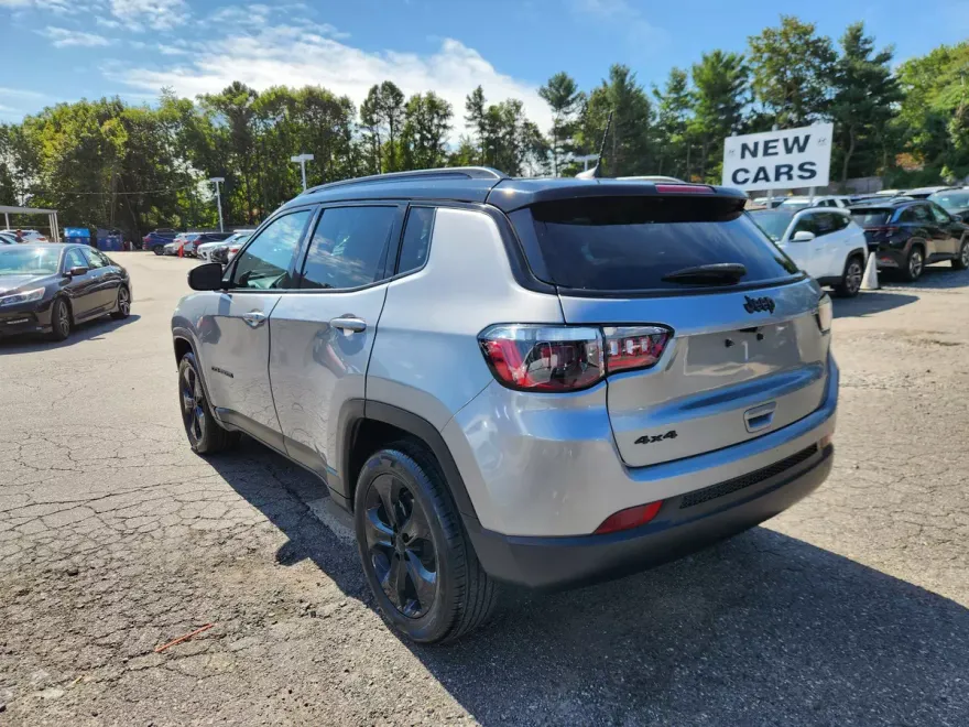 2021 Jeep Compass Altitude photo 1
