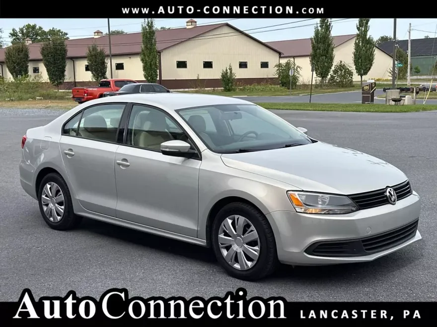 2011 Volkswagen Jetta SE photo 1