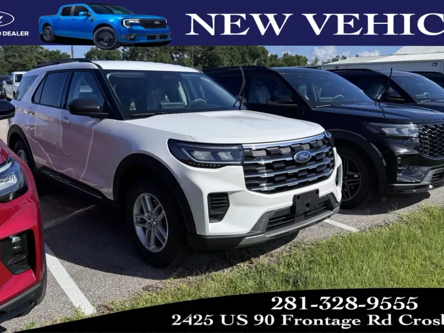 2025 Ford Explorer photo 1