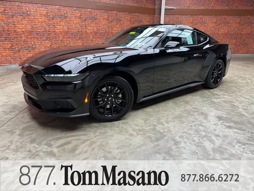 2025 Ford Mustang EcoBoost Premium photo 1