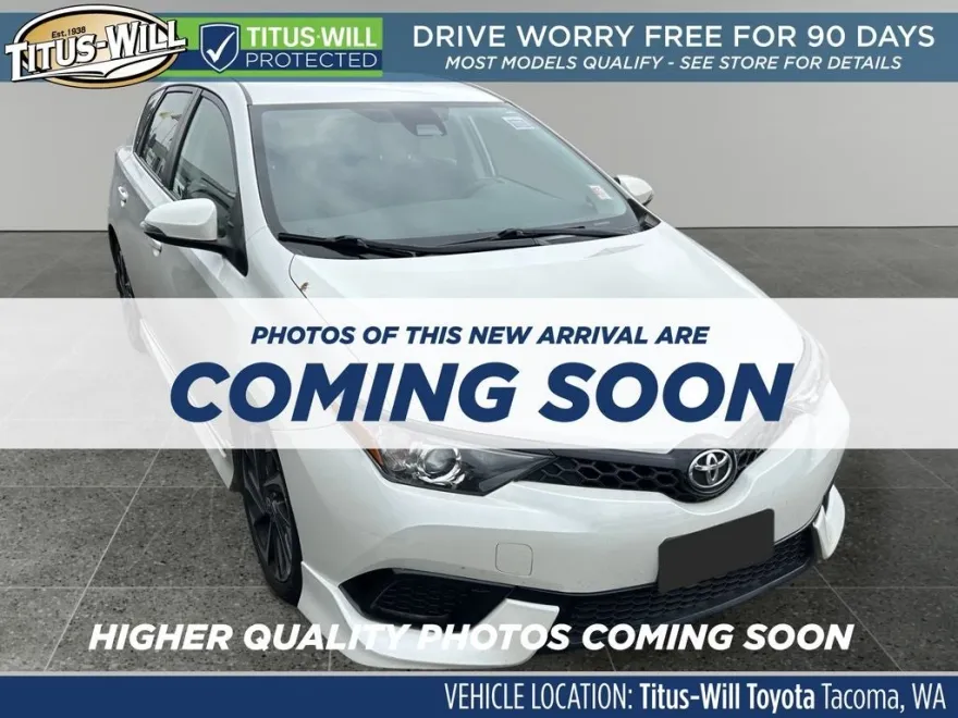 2017 Toyota Corolla iM Base photo 1