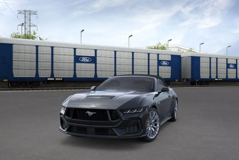2025 Ford Mustang GT Premium Convertible photo 1