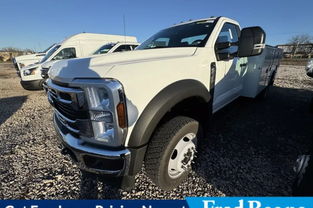 2024 Ford F-550 XL photo 1