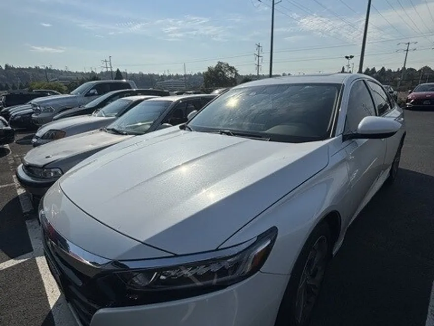 2018 Honda Accord EX photo 1