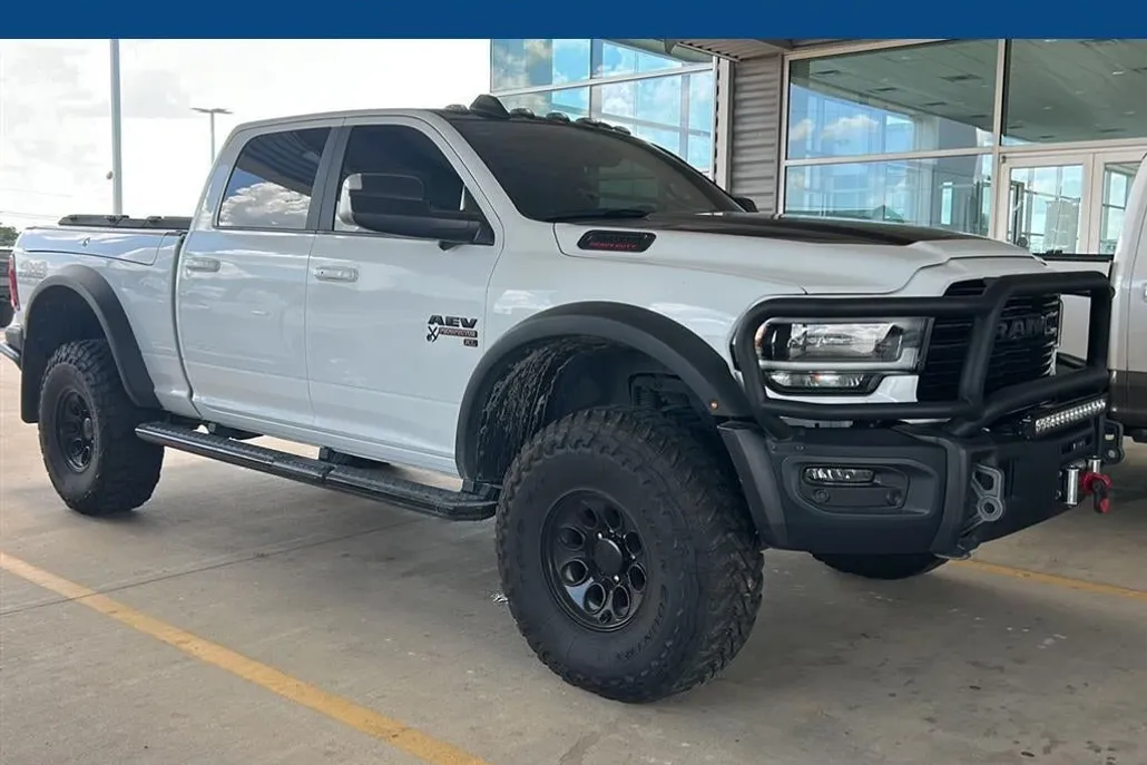 2020 Ram 2500 Laramie photo 1
